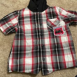 Boys multi colored hooded tee